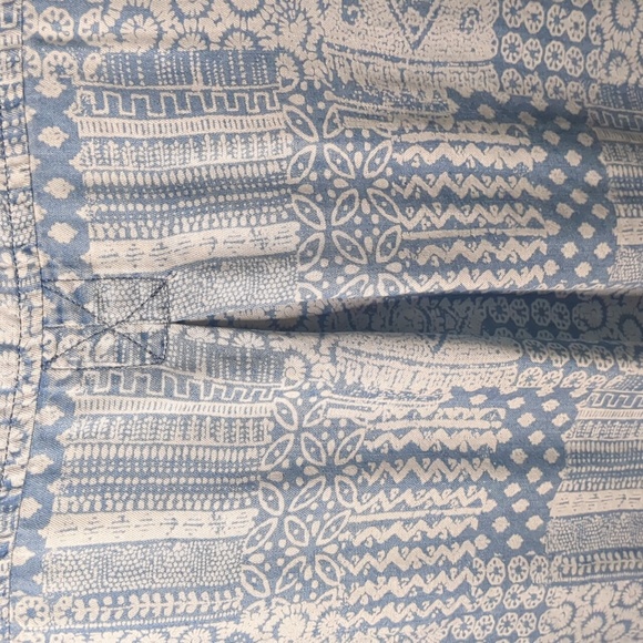 STANDARD GRACE* Sz L long sleeve 2pkt button front denim like patchwork look top - Picture 9 of 14